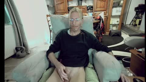 jeff online show from October 10, 9:15 am