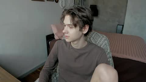 Adam online show from April 25, 6:26 am