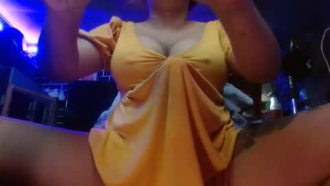  i am trixie im Your Selfsucking Mistress  online show from October 19, 4:17 am