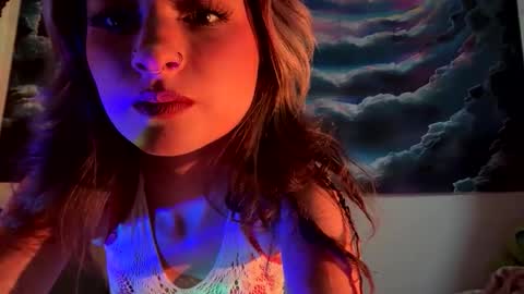 BakxBee online show from April 6, 11:55 am