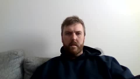 123holt123 online show from April 21, 9:22 pm