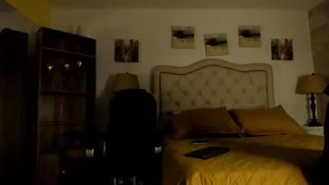 Noelia online show from June 17, 11:59 am