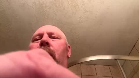 12sil online show from April 21, 1:07 pm