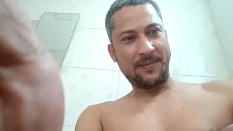Snapshot of 155decuzinho chatting on September 11, 5:25 pm 155decuzinho online show from September 11, 5:25 pm