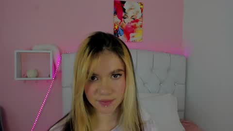 18candy online show from April 21, 12:23 pm