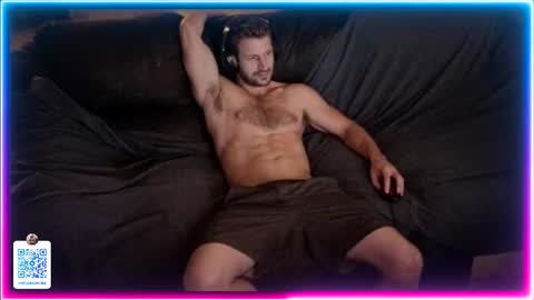 19reddragon86 online show from October 29, 7:10 am