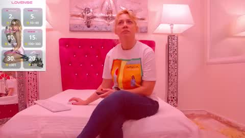 AMANDA online show from October 20, 4:17 am