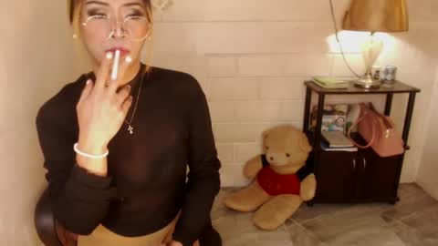 angel online show from February 11, 5:40 pm