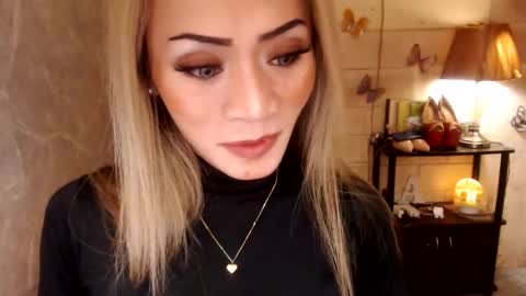 angel online show from March 14, 2:26 am