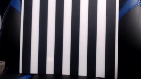 i erupt if you suck ur nipples 4 me and look at the camera while watching me online show from March 9, 2:43 pm