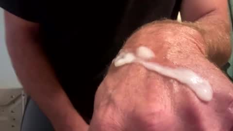 1hunglo412 online show from October 19, 11:48 am