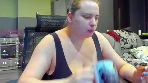 1LINDSEY1 online show from November 8, 2:42 pm