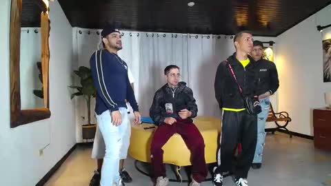 pushman online show from April 22, 12:01 pm