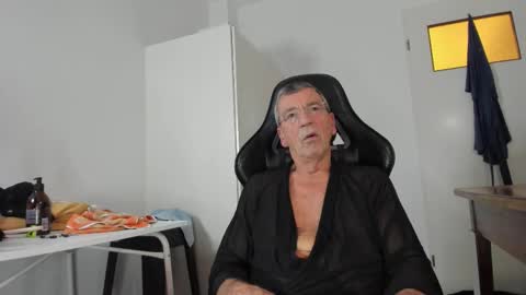 Henk online show from November 6, 4:54 pm