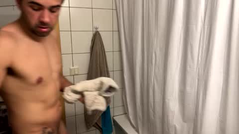 2025rob online show from February 4, 4:00 pm