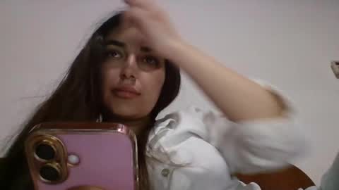 20 ivyy online show from April 12, 8:35 pm