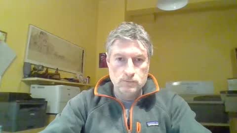 22esserre online show from February 17, 4:28 pm