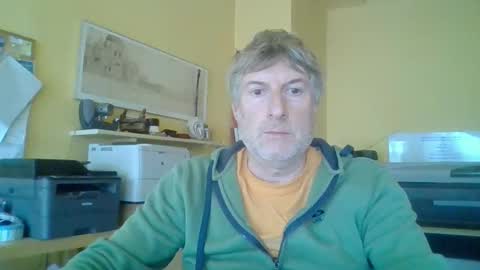 22esserre online show from September 23, 2:55 pm