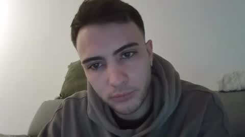 24sexpillz online show from February 19, 11:42 am