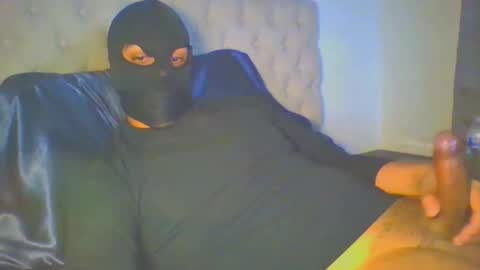 2figram2 online show from June 5, 9:48 am