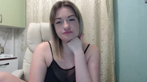 3sweetcandy3 online show from March 16, 4:00 pm