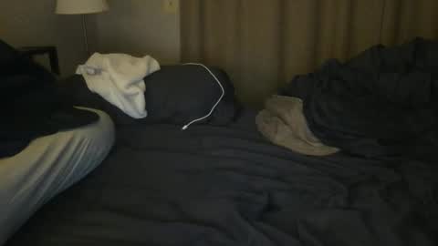 Taylor online show from November 20, 1:37 am