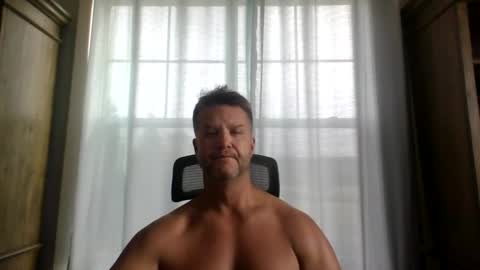 Snapshot of 45andfit chatting on October 8, 1:17 pm 45andfit online show from October 8, 1:17 pm