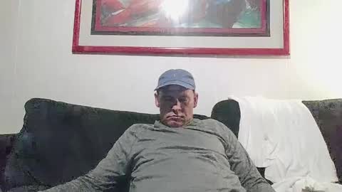 4nuf online show from March 11, 8:19 am