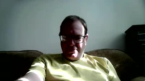 robert online show from April 23, 9:17 am