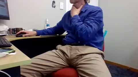 555tony555 online show from December 15, 9:20 pm