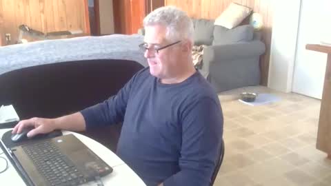 Joe online show from November 28, 7:43 pm