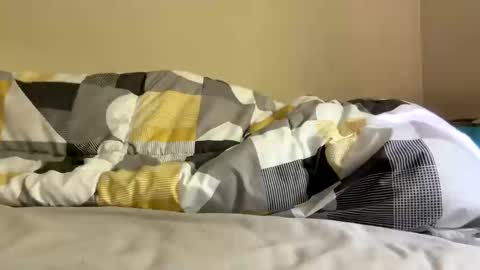 5ar5rooooov online show from April 22, 8:21 am