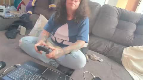 666afrodite online show from December 5, 6:17 pm