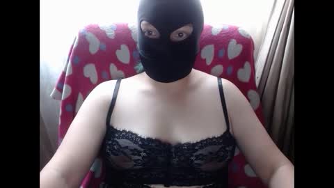 SHANNON online show from March 4, 5:32 pm