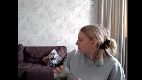 69Riley Reid69 online show from March 17, 6:40 am