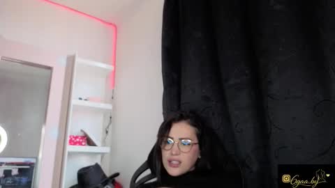 6gaaby online show from March 7, 4:18 pm