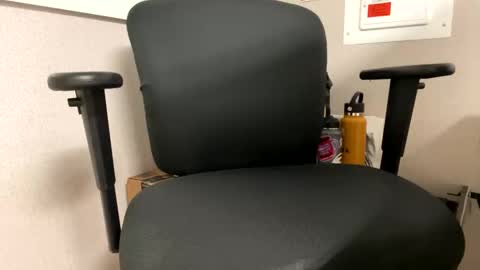 77bogusjim77 online show from December 4, 8:30 pm