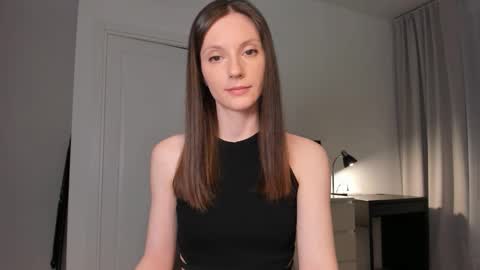 Anna online show from February 8, 8:12 pm