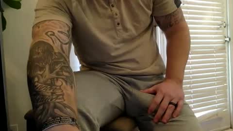 7incherinhand online show from February 25, 3:04 pm