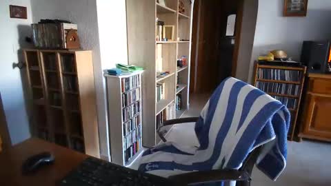  Papi  online show from April 2, 4:58 pm