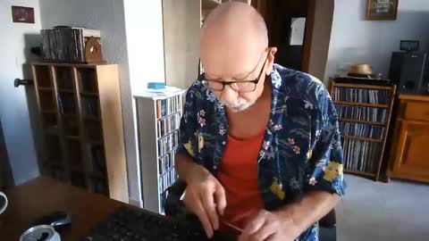  Papi  online show from May 29, 5:00 pm