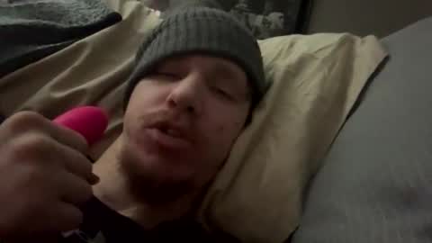 8ricky8 online show from December 18, 6:41 am