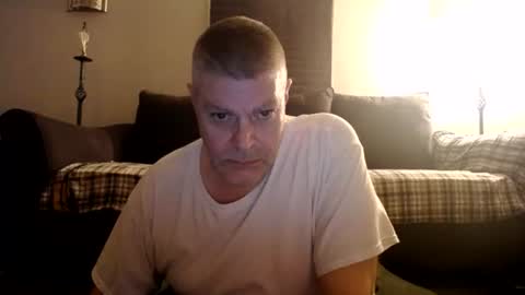 989guy online show from June 12, 1:59 am
