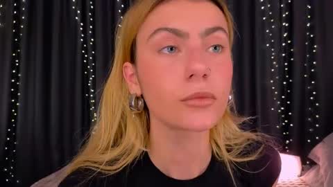 Willow online show from June 8, 9:59 pm