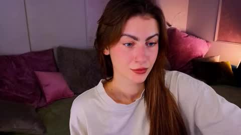 Willow online show from October 20, 9:31 pm