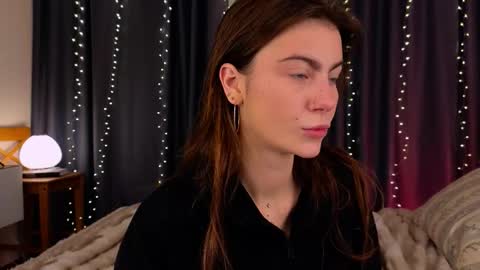 Willow online show from February 2, 9:33 pm