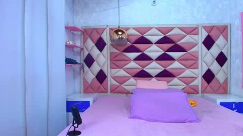  abby rouss online show from September 12, 3:08 am