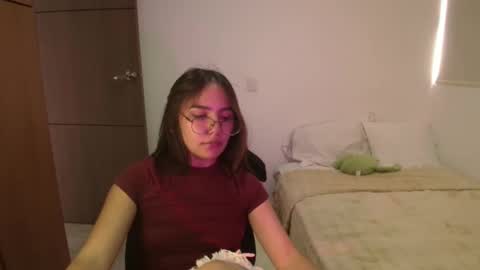 abby 3 online show from May 14, 5:00 pm