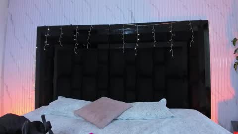 Agatha online show from February 21, 8:45 pm