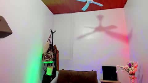  Alexa14 online show from April 7, 7:49 pm